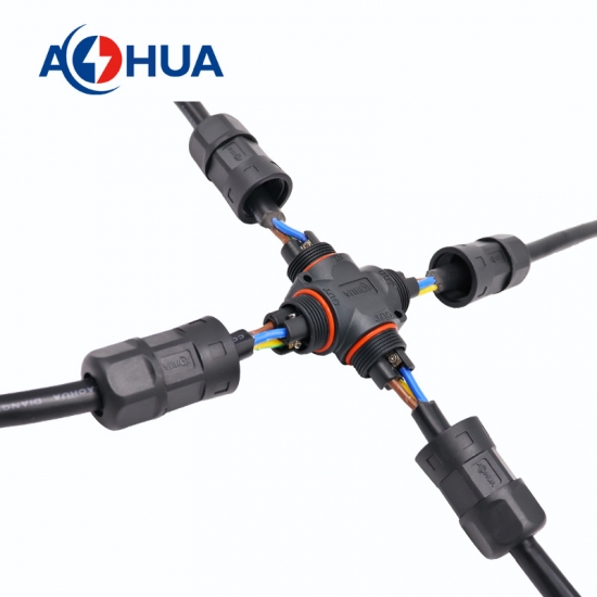 3芯M23四通防水接頭